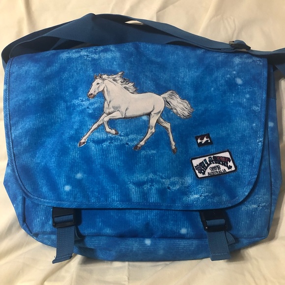 BILLABONG MESSENGER BAG - Picture 1 of 9